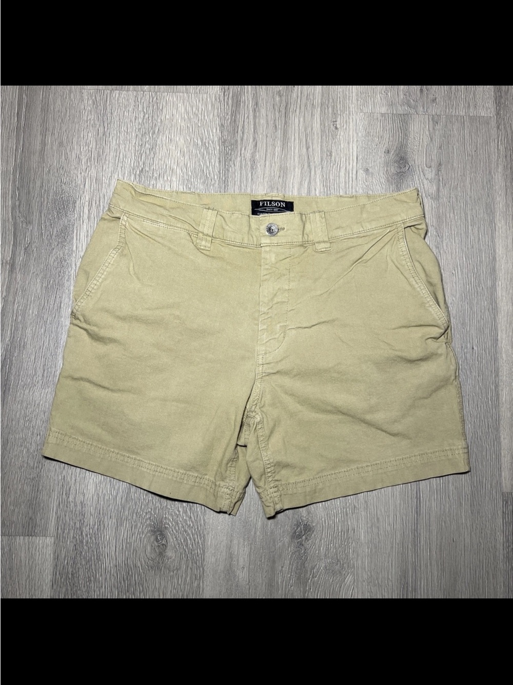 Filson Men’s Khaki Cotton Shorts